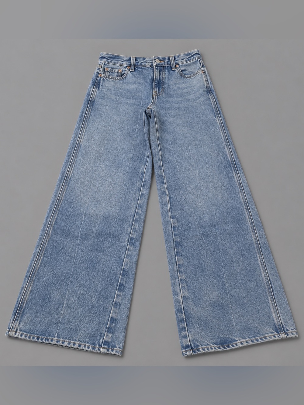 PacSun Women’s Size 22 Low Rise Baggy Wide Leg Jeans Light Blue Denim Y2K